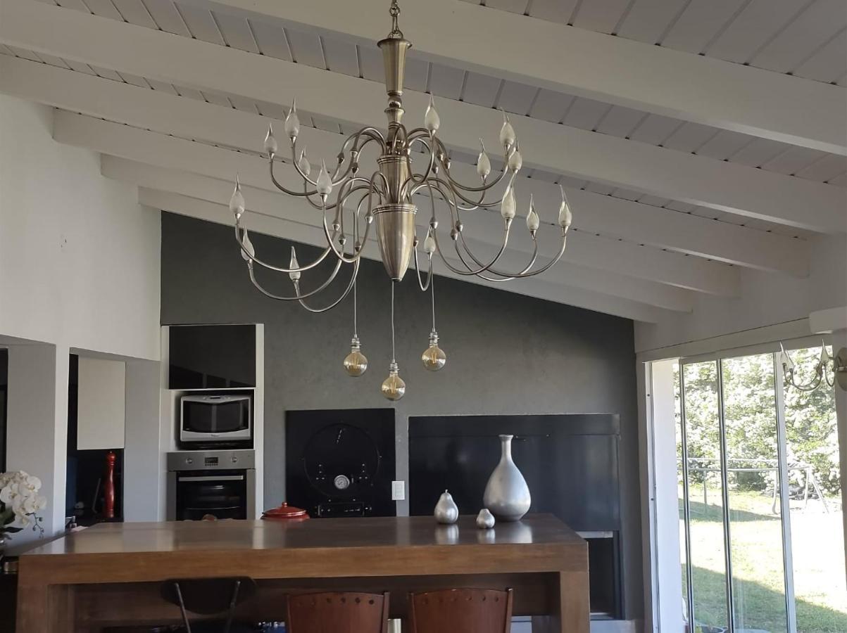Casa 6 A Malibu 3Km Del Aeropuerto Podes Dejar Tu Auto 비야 아옌데 외부 사진