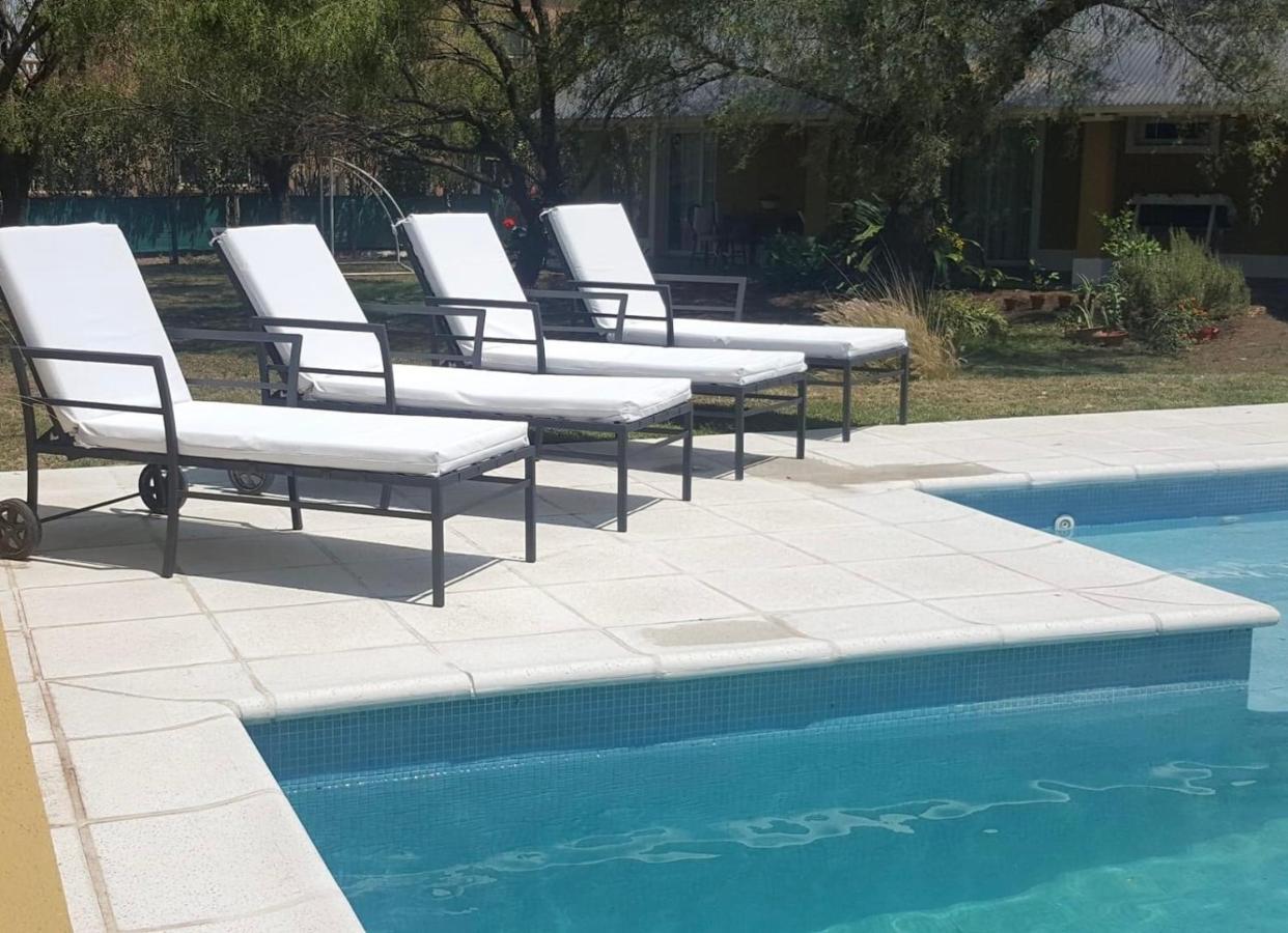Casa 6 A Malibu 3Km Del Aeropuerto Podes Dejar Tu Auto 비야 아옌데 외부 사진