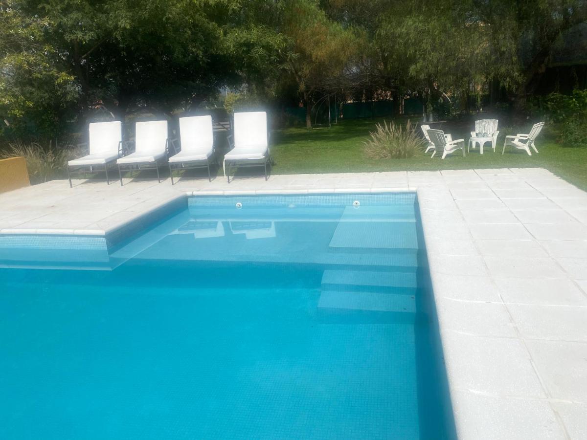 Casa 6 A Malibu 3Km Del Aeropuerto Podes Dejar Tu Auto 비야 아옌데 외부 사진
